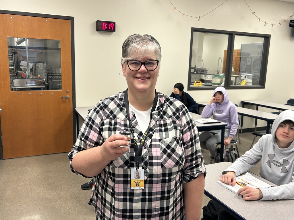 Jen Riddle is MPHS Staff Rockstar