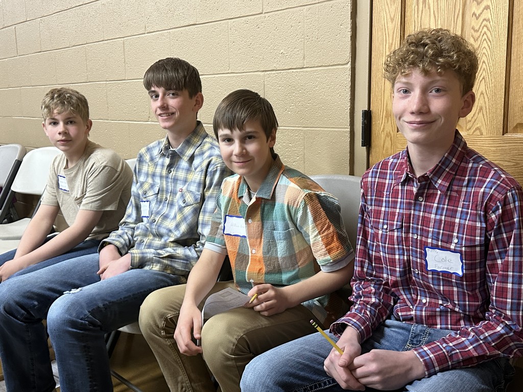 8th Grade on Career Fieldtrip