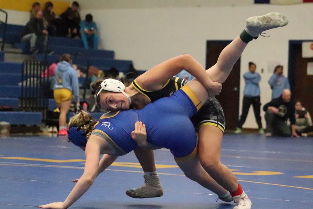 Mid-Prairie Girls Wrestling