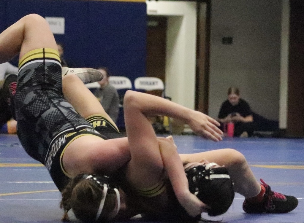 Mid-Prairie Girls Wrestling