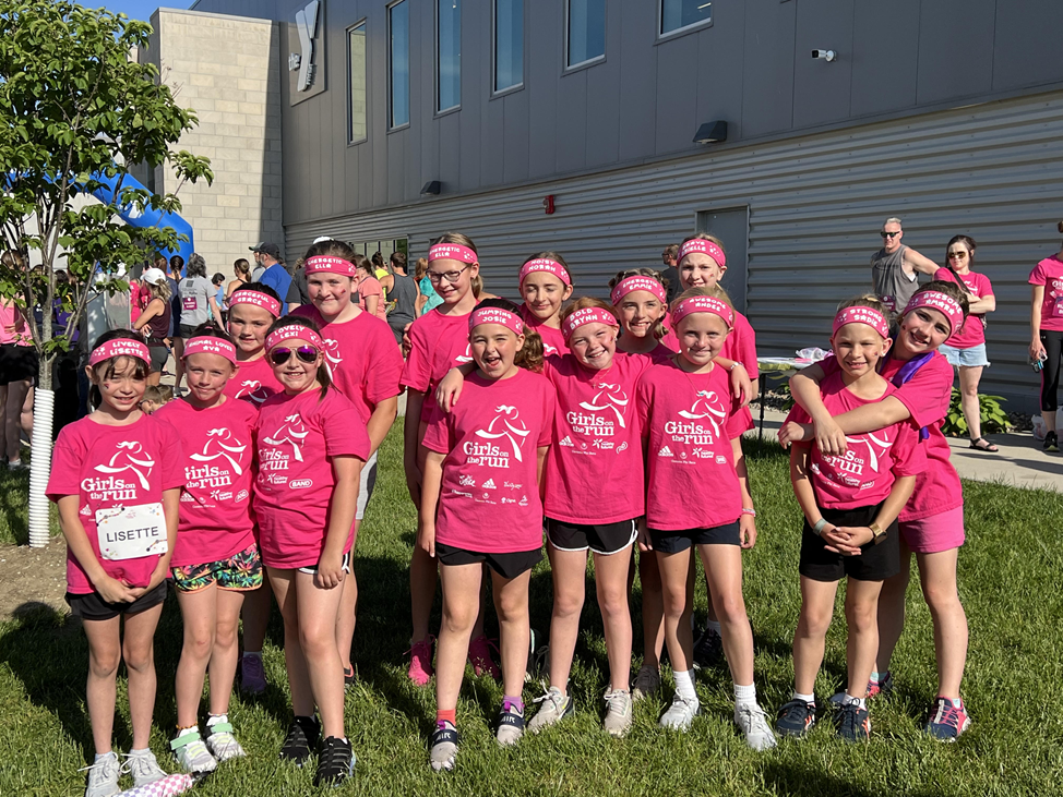 MP-West Girls on the Run team