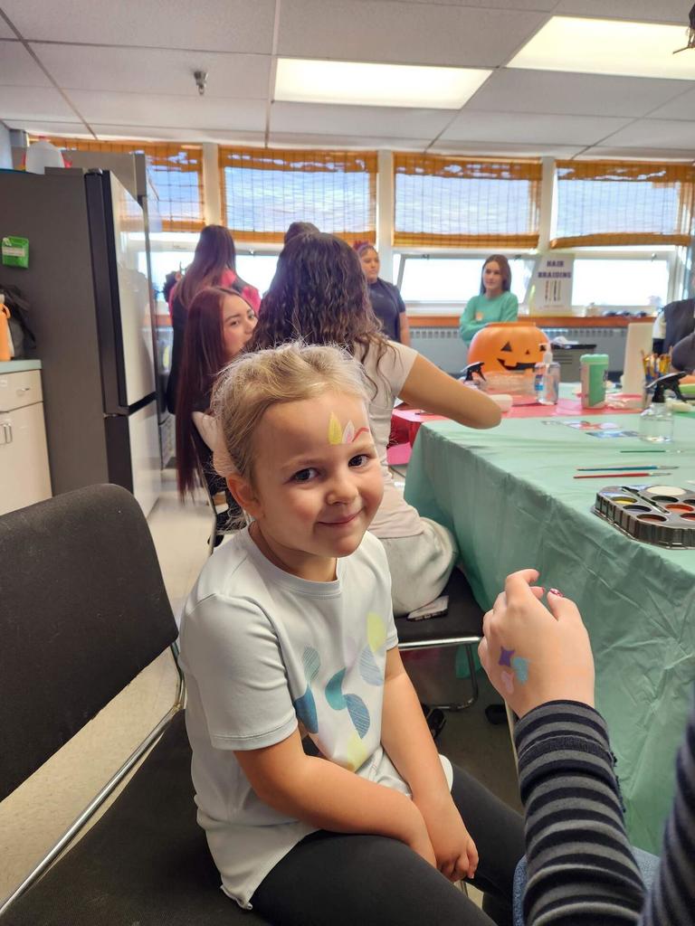Our Cosmetology students brought their talent and creativity to Buckingham Elementary School’s Fall Fest — turning little faces into works of art! From sparkly butterflies to spooky pumpkins, they helped make the event extra fun for everyone 🎨💅 Huge thanks to Buckingham Elementary for inviting MBIT to be part of your celebration!