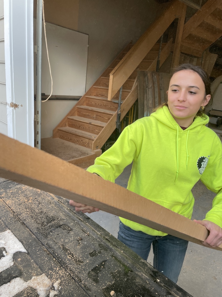 Big shoutout to Worthington & Shagen Custom Builders, Inc. 🛠️👏 Our Construction Carpentry and Building Trades Occupations students took a trip to Newtown and rolled back with a truck FULL of donated supplies. Real industry support, real tools, real impact on student learning. This kind of partnership hits different and makes a huge difference in our classrooms. Grateful doesn’t even cover it. Thank you for investing in the next generation of the skilled trades 🙌 #aMBITion #BucksCounty #HighSchool #CareerAndTechnicalEducation @wscbuilder  #ConstructionCareers #BuildingTrades #IndustryPartners 