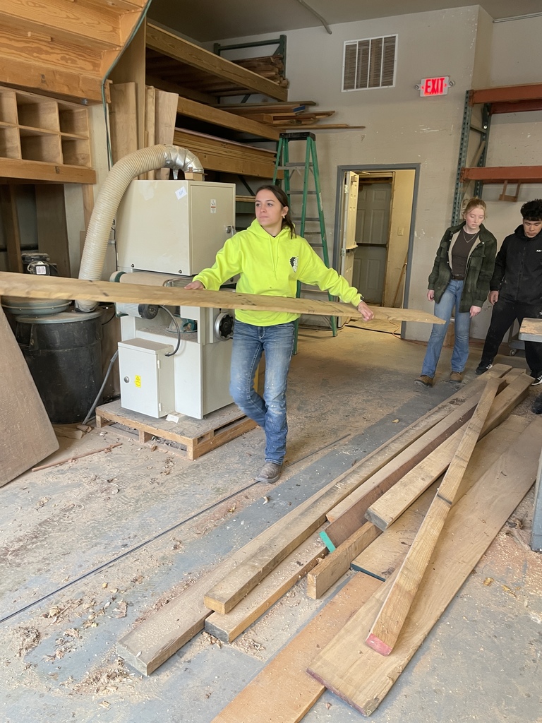 Big shoutout to Worthington & Shagen Custom Builders, Inc. 🛠️👏 Our Construction Carpentry and Building Trades Occupations students took a trip to Newtown and rolled back with a truck FULL of donated supplies. Real industry support, real tools, real impact on student learning. This kind of partnership hits different and makes a huge difference in our classrooms. Grateful doesn’t even cover it. Thank you for investing in the next generation of the skilled trades 🙌 #aMBITion #BucksCounty #HighSchool #CareerAndTechnicalEducation @wscbuilder  #ConstructionCareers #BuildingTrades #IndustryPartners 