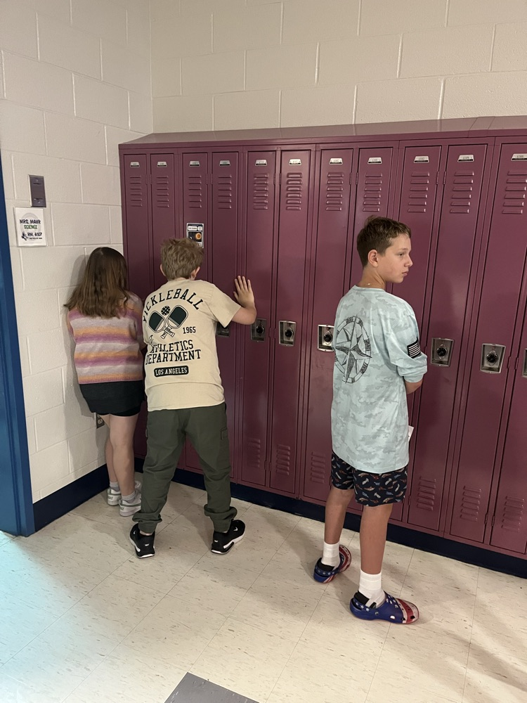 locker race