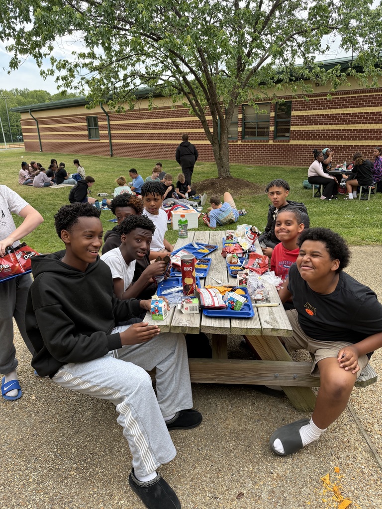 7th grade lunch
