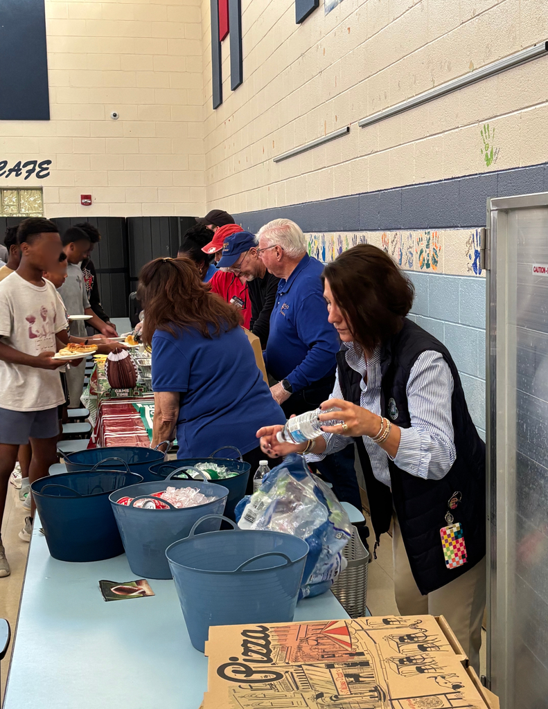 Dr. Seitz serving with Middlesex Kiwanis