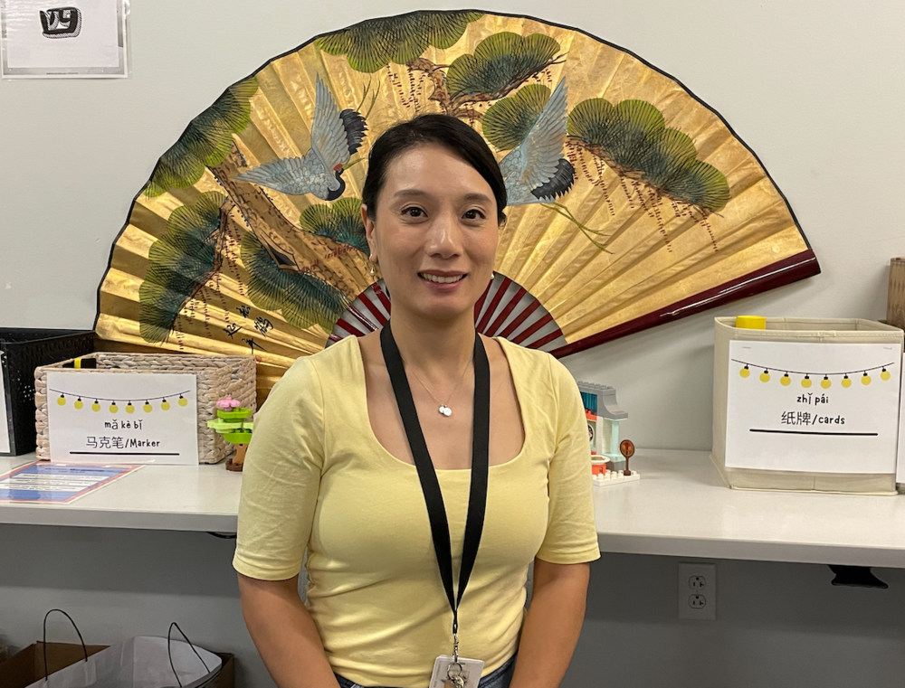 Qin Tian in her classroom