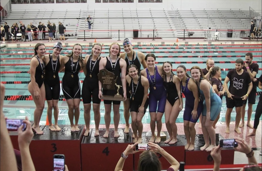 Middleton Girls Swim and Dive