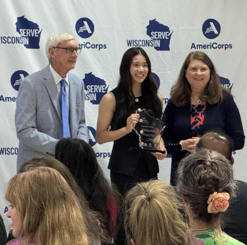 Gov Ever presents Sophia with award