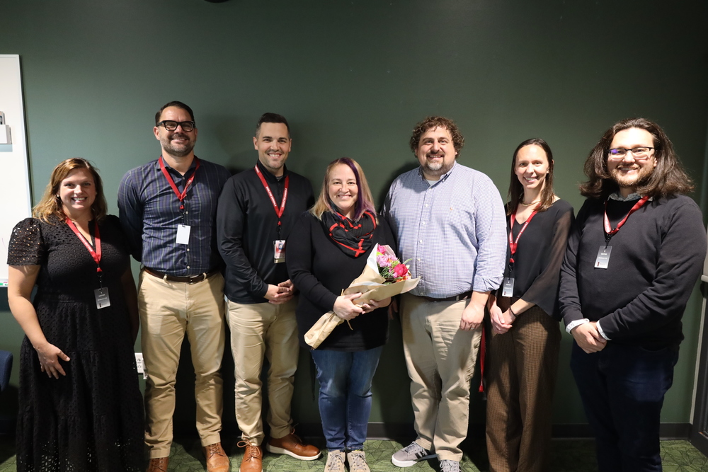 michelle kruse with her award