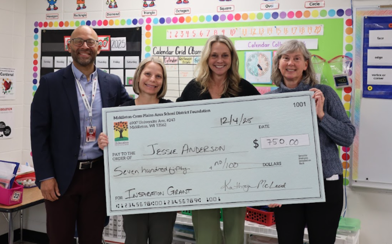 Jessie Anderson with award presenters