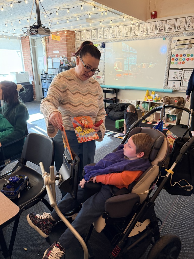 Thanksgiving Lunch at Northeast