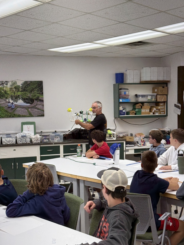 MSU Extension STEM Camp building underwater robot