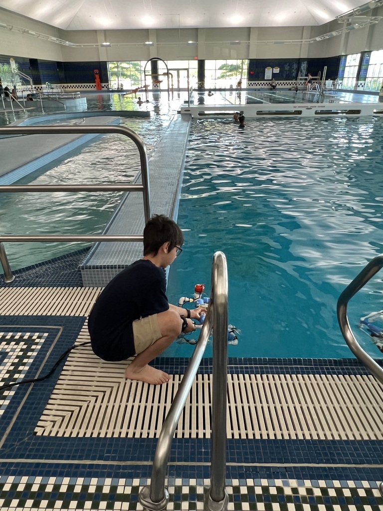 Underwater Robot Test at Delta College