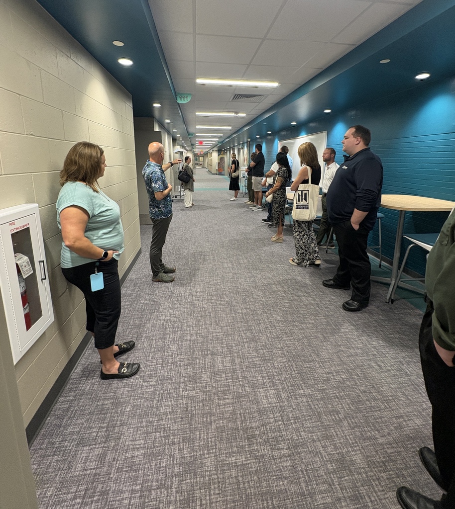 Leadership Midland Class Sugnet Facility Tour
