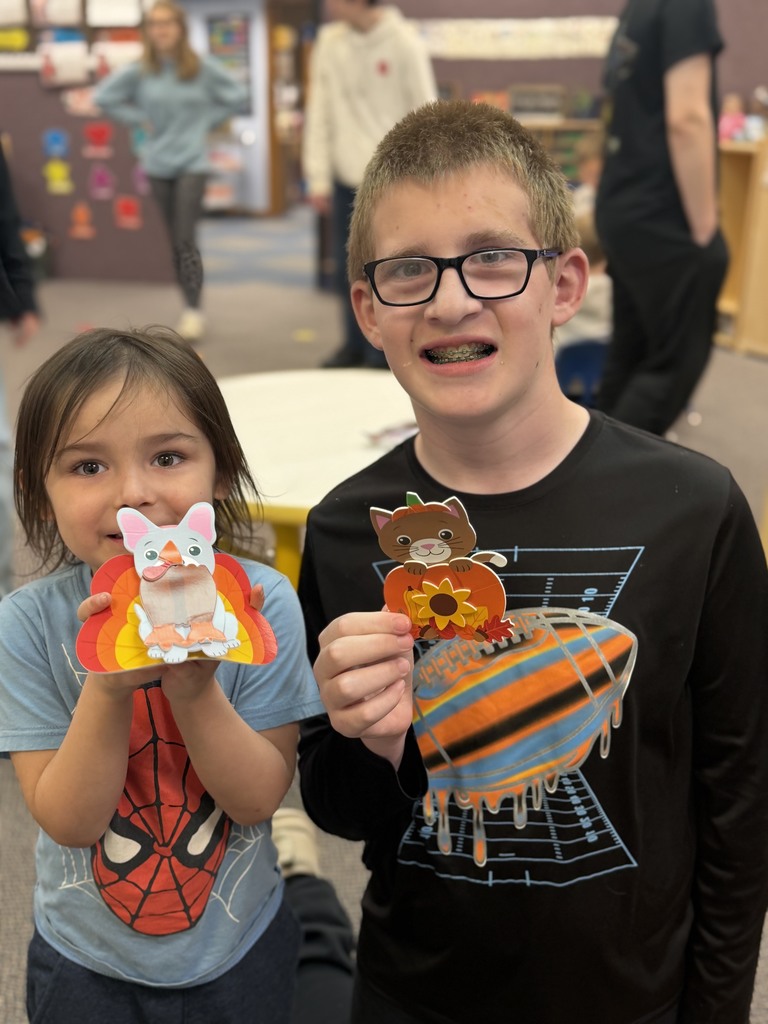 2 boys creating animals