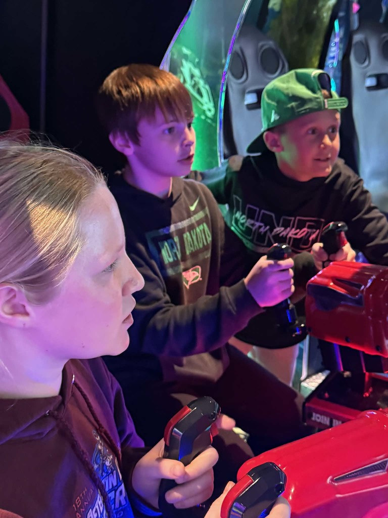 3 kids playing games