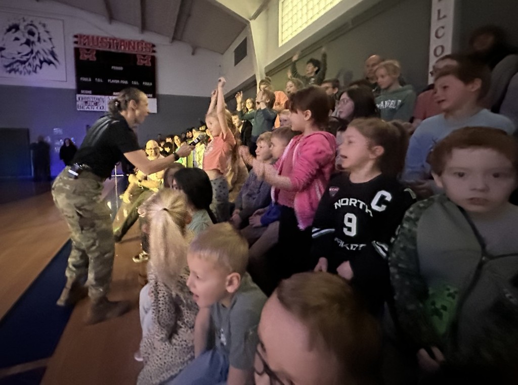 the kids getting a high 5