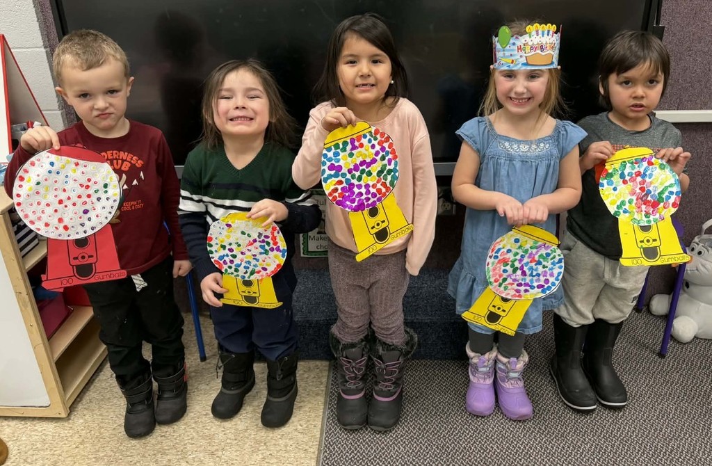 kids with 100 gumballs.