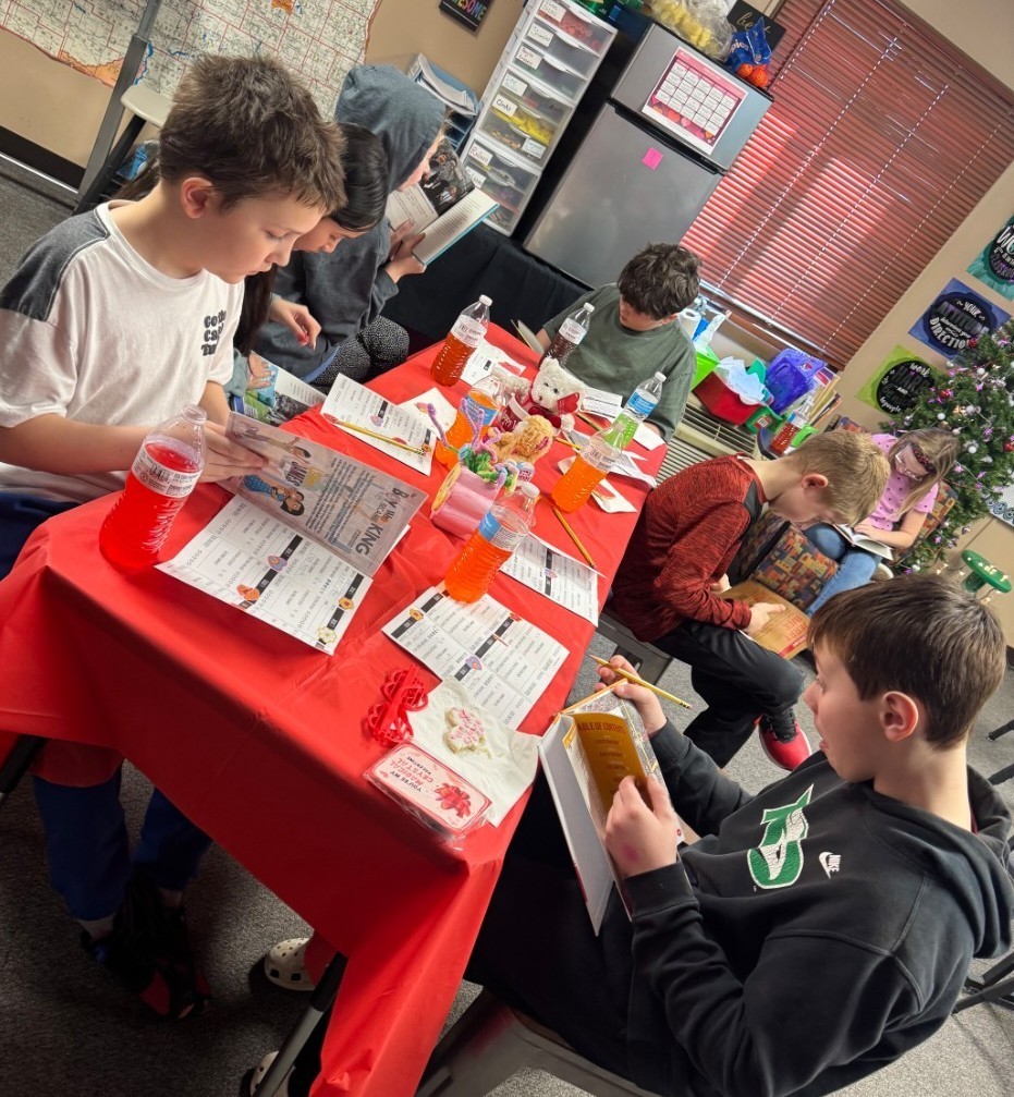 students reading books.