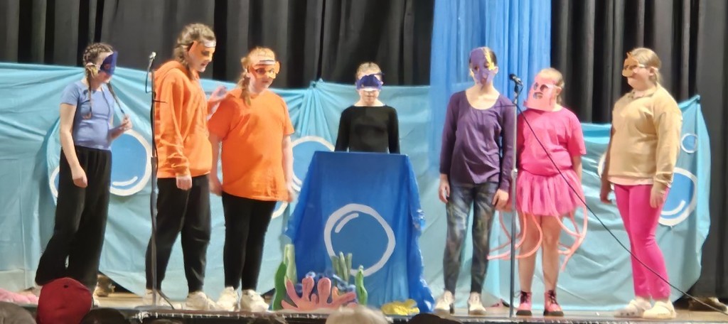 finding Nemo characters 