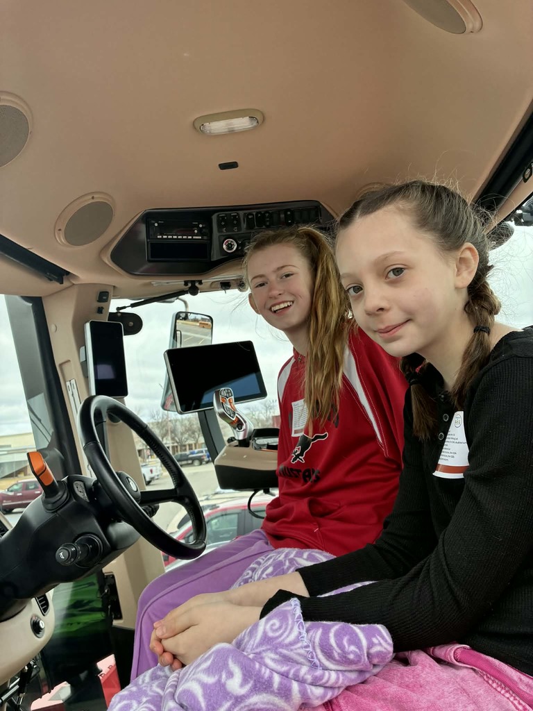 the girls in ghe tractor