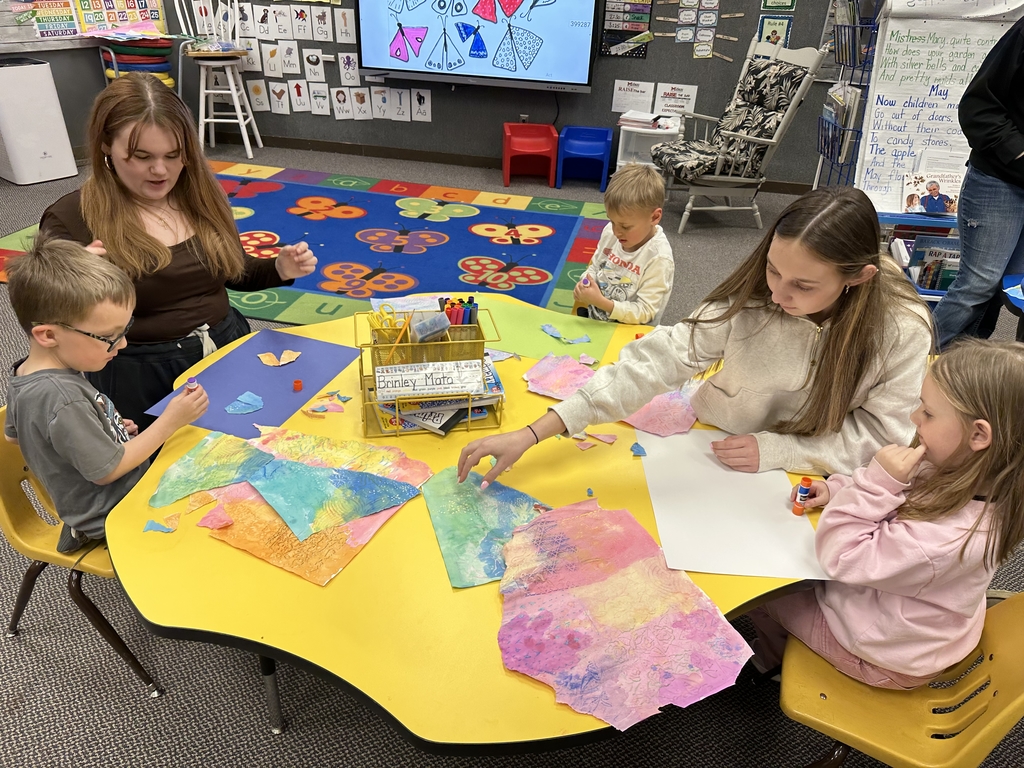 kids creating
