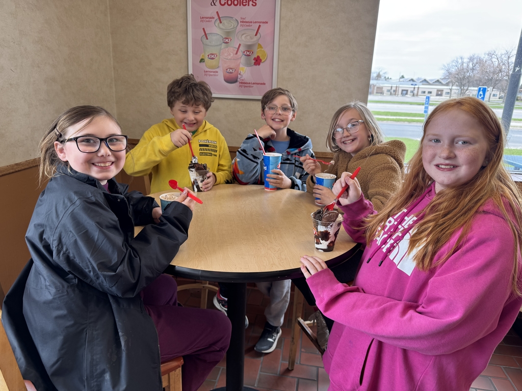 kids enjoying the dairy queen