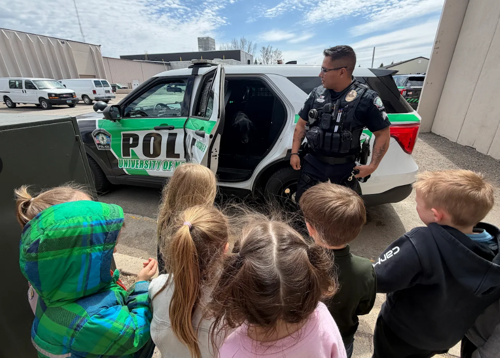 Learning about the police car