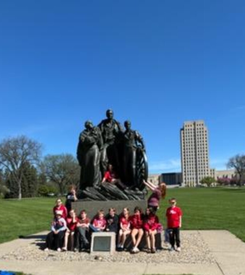 the 4th grade at the capitol