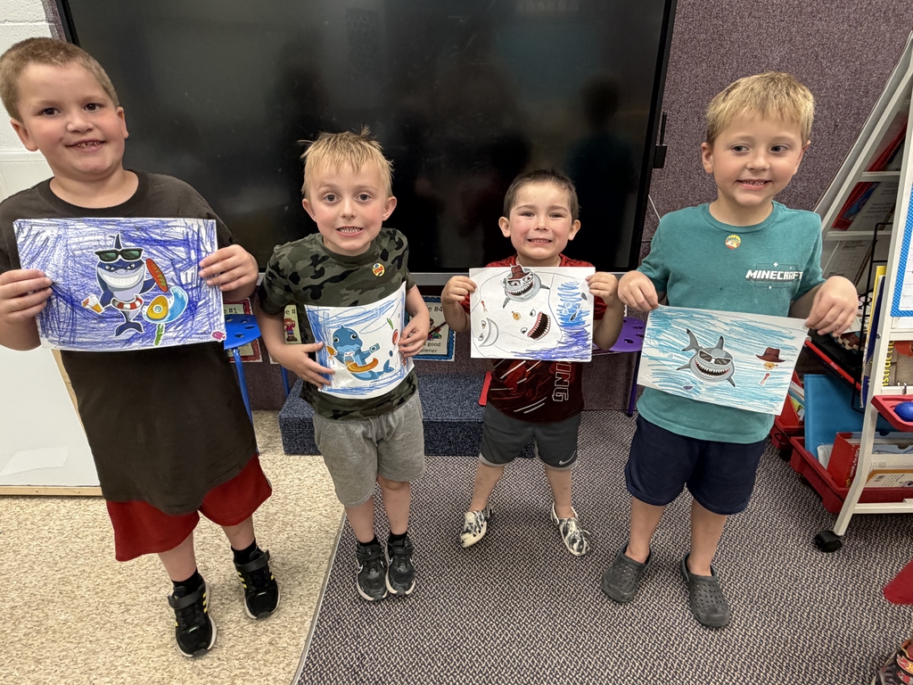 kids with their ocean pictures