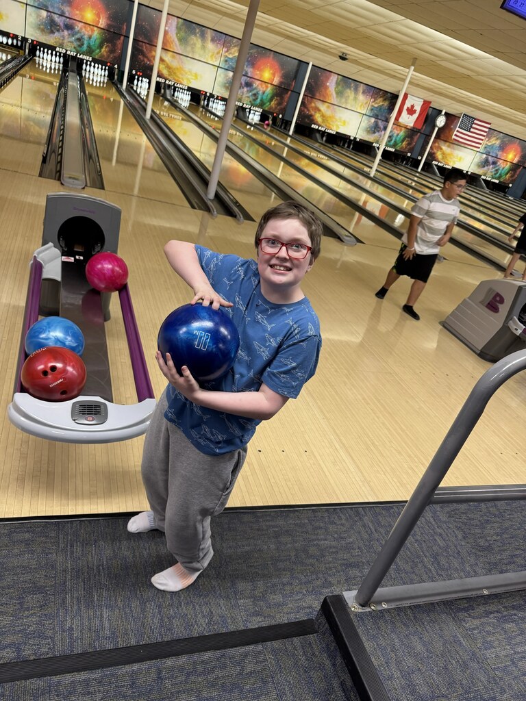 a boy ready to bowl