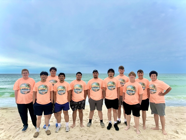 senior trip boys beach picture