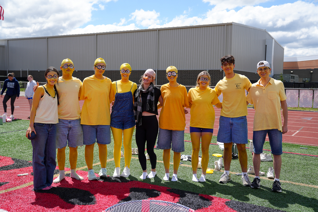 9 high school students dressed as the minions and gru