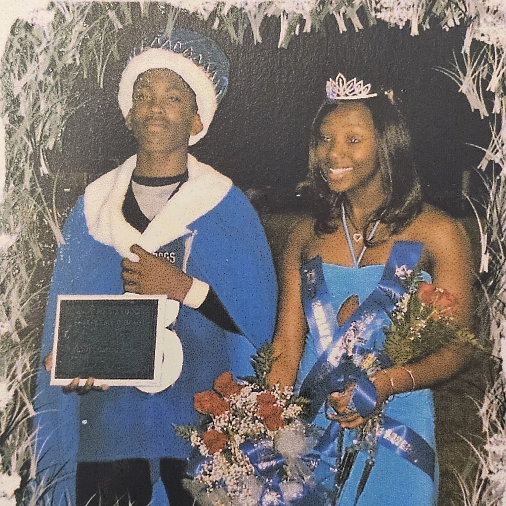 👑✨ Homecoming Royalty Throwback ✨👑
Homecoming is right around the corner, and we’re taking a moment to spotlight some of our past Homecoming Kings & Queens! 💙🐾

1994- 
HS  King - Louis Essary   
HS  Queen- Lani Cumba

Once a Bulldog, always a Bulldog—our alumni continue to shine and carry the Bulldog spirit with them everywhere they go. Stay tuned as we highlight a few of the incredible Bulldogs who once wore the crown!

#FN5GL #SWEEPSTAKES #MilfordBulldogs #Alumni