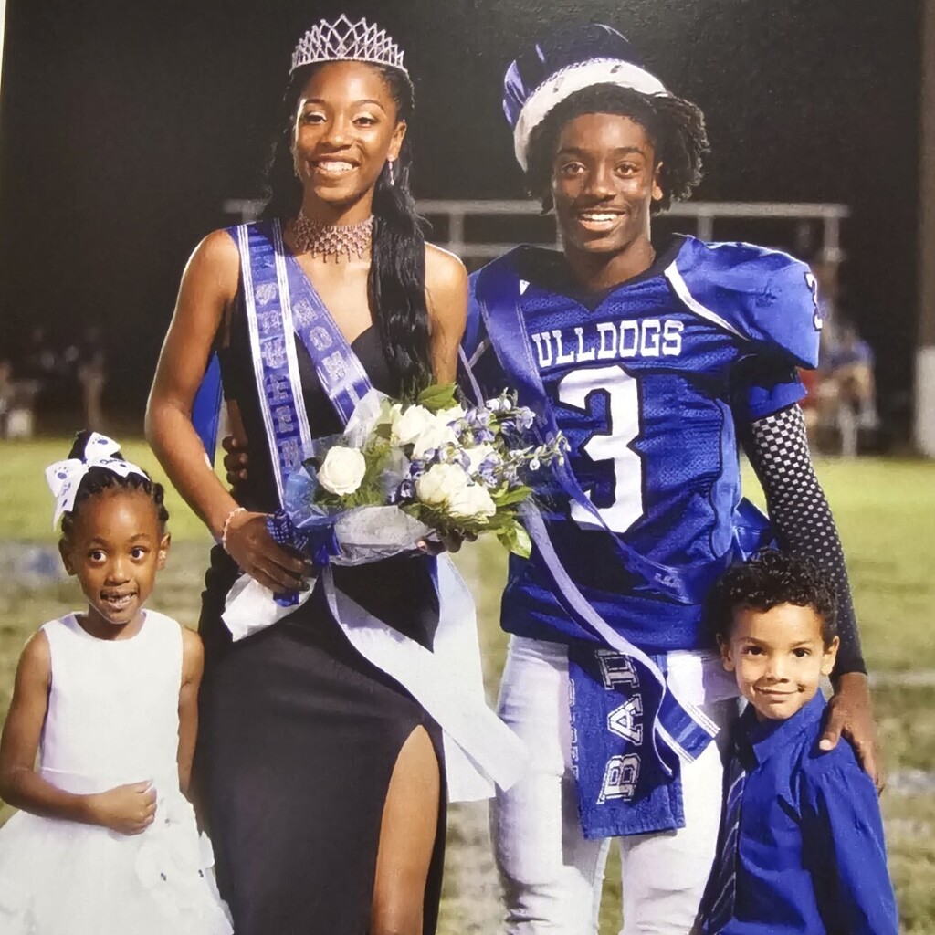 👑✨ Homecoming Royalty Throwback ✨👑
Homecoming is right around the corner, and we’re taking a moment to spotlight some of our past Homecoming Kings & Queens! 💙🐾
2001-
HS King - Brian Duke
HS Queen- Barbara Bumpus
Once a Bulldog, always a Bulldog—our alumni continue to shine and carry the Bulldog spirit with them everywhere they go. Stay tuned as we highlight a few of the incredible Bulldogs who once wore the crown!
#FN5GL #SWEEPSTAKES #MilfordBulldogs #Alumni