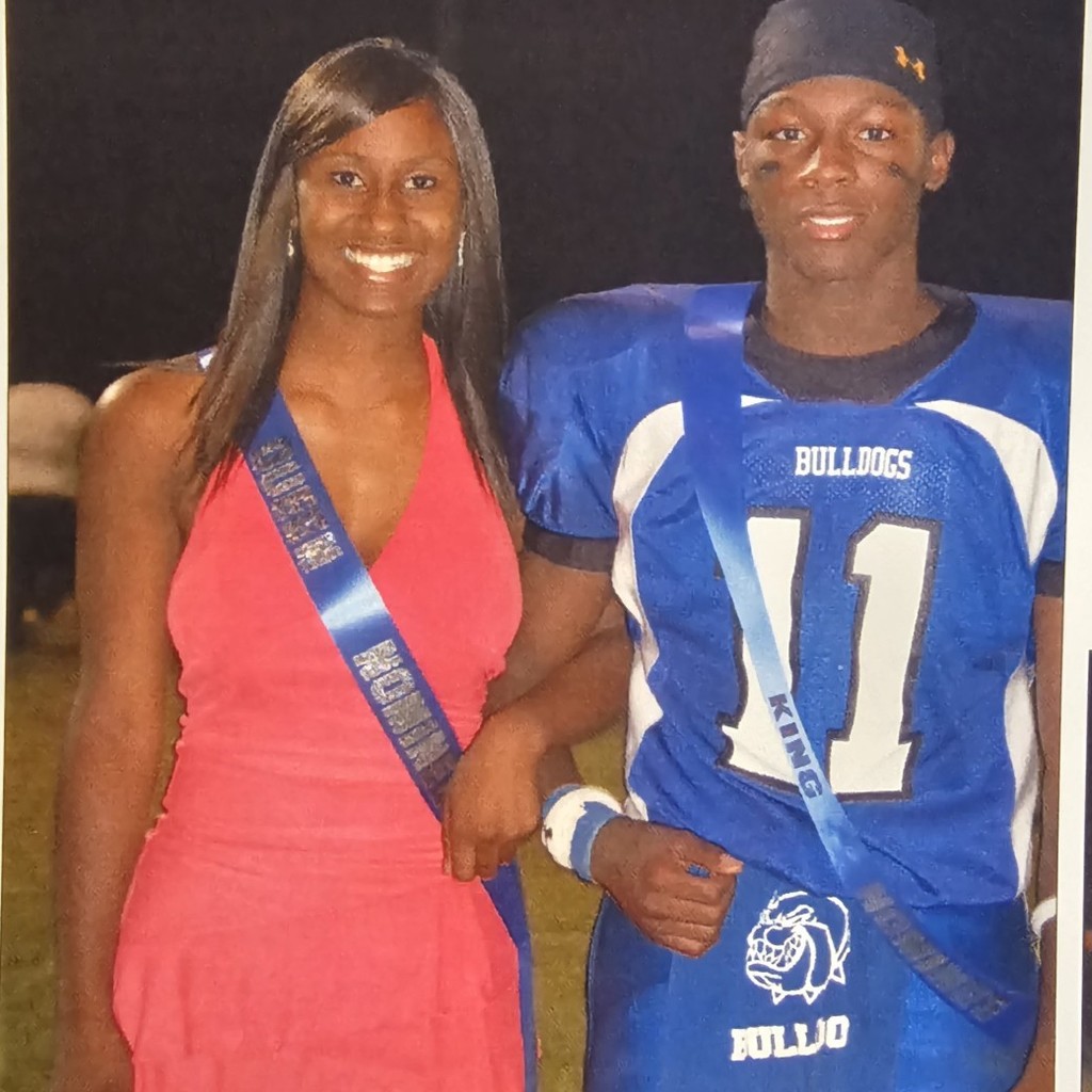 👑✨ Homecoming Royalty Throwback ✨👑
Homecoming is right around the corner, and we’re taking a moment to spotlight some of our past Homecoming Kings & Queens! 💙🐾
2015-
HS King - Darren Cisneros
HS Queen- Emily Garza
Once a Bulldog, always a Bulldog—our alumni continue to shine and carry the Bulldog spirit with them everywhere they go. Stay tuned as we highlight a few of the incredible Bulldogs who once wore the crown!
#FN5GL #SWEEPSTAKES #MilfordBulldogs #Alumni