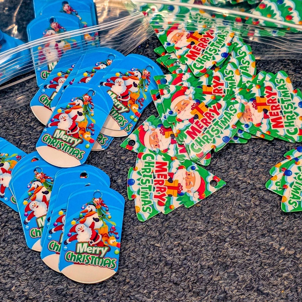 🎄🐾 Elementary Bulldogs!
Don’t forget your Christmas BragTags!
✨ Just $1.00 each
⏰ Only 2 days left to grab them!