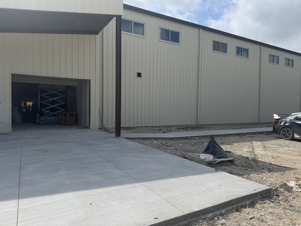 New building progress report 