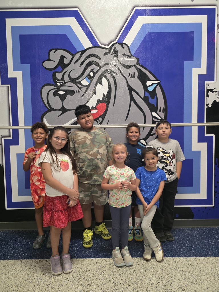 🐾💙 Elementary Bulldogs of the Week! 💙🐾

These amazing Bulldogs gave us plenty to be proud of this week! 🌟 Their hard work, positive attitudes, and kindness toward others make our school a better place each day.

We see you, Bulldogs, and we’re proud of you! 💙🐾