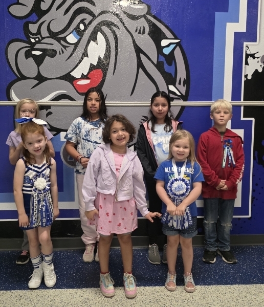 🐾💙 Elementary Bulldogs of the Week! 💙🐾

These amazing Bulldogs gave us plenty to be proud of this week! 🌟 Their hard work, positive attitudes, and kindness toward others make our school a better place each day.

We see you, Bulldogs, and we’re proud of you! 💙🐾