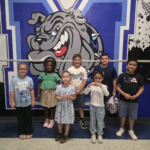 🐾💙 Elementary Bulldogs of the Week! 💙🐾
These amazing Bulldogs gave us plenty to be proud of this week! 🌟 Their hard work, positive attitudes, and kindness toward others make our school a better place each day.
We see you, Bulldogs, and we’re proud of you! 💙🐾