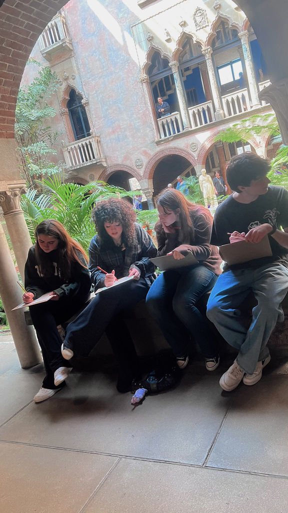 MHS Gardiner Museum Visit 