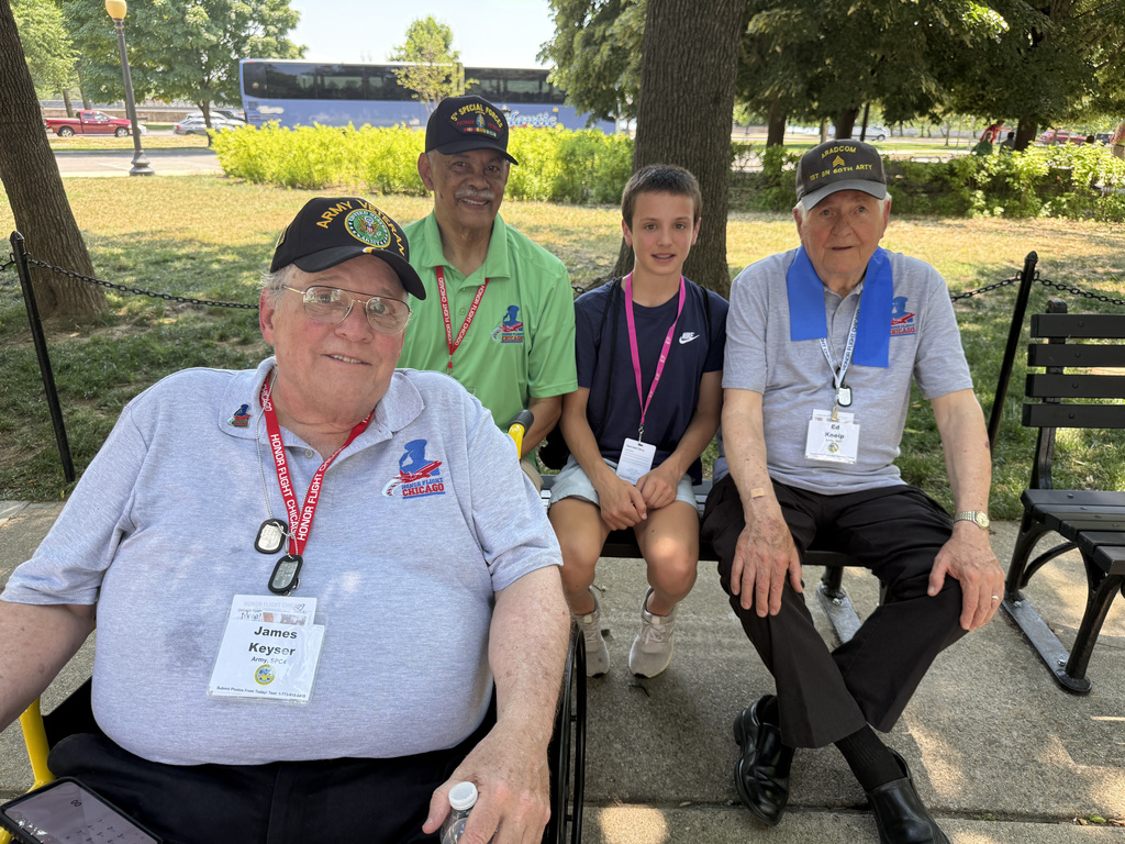 8th Graders Meet Vietnam Vets