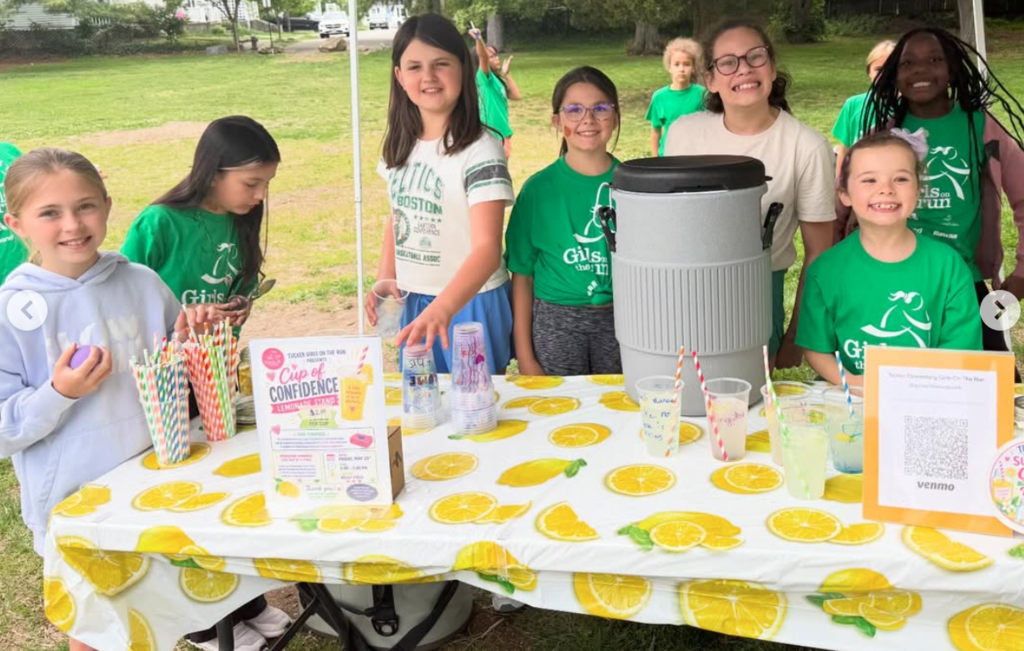 Tucker Lemonade Stand 