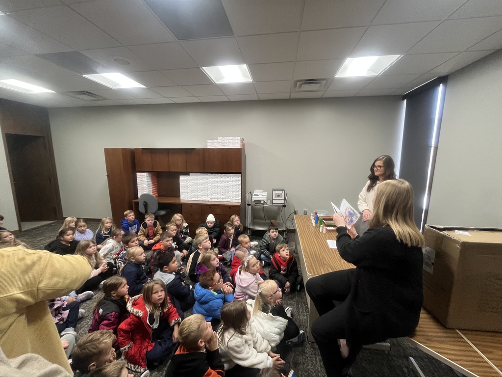 kindergarten - 1st bank