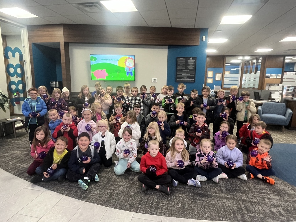 kindergarten - 1st bank