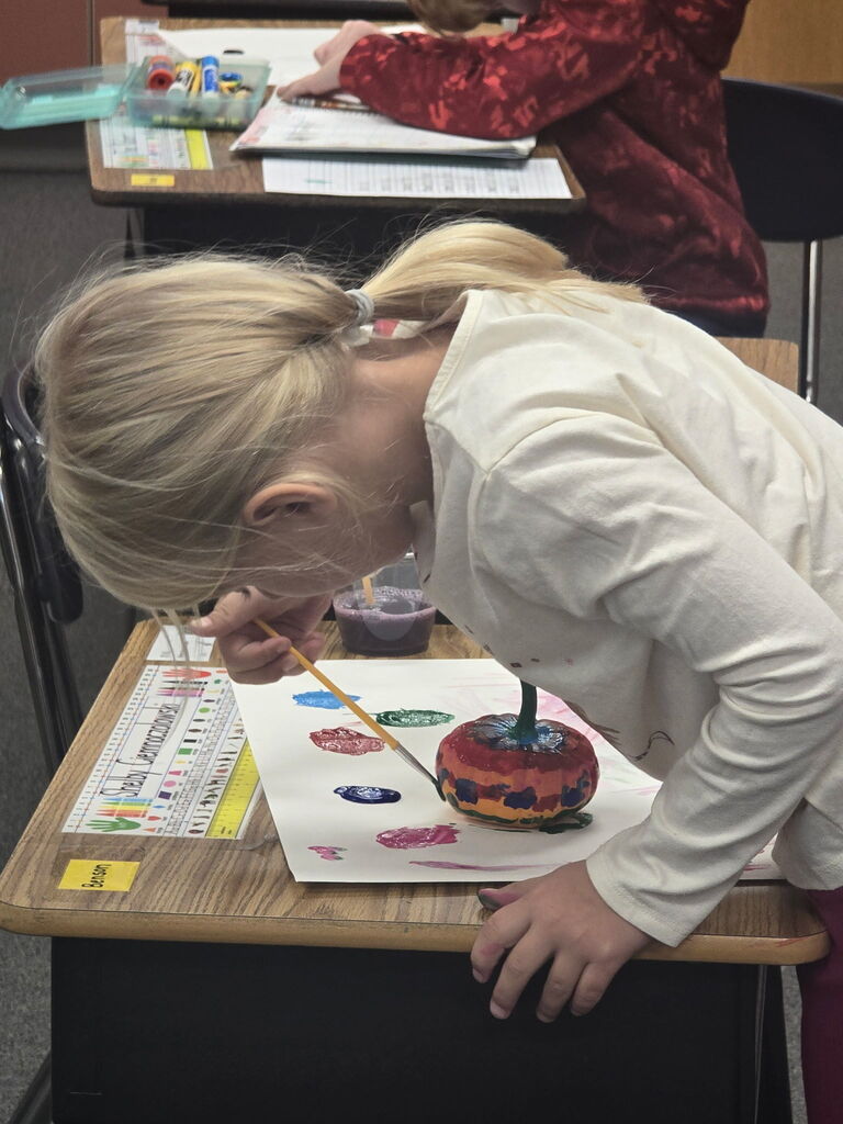 1st Grade - Pumpkin Painting