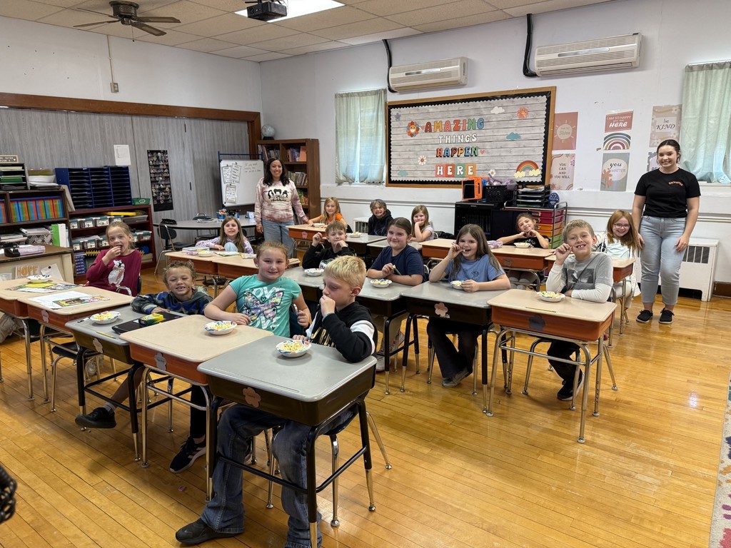 Mrs. Suter's third grade class